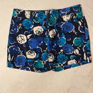 Tommy Hilfiger shorts. Size 6.